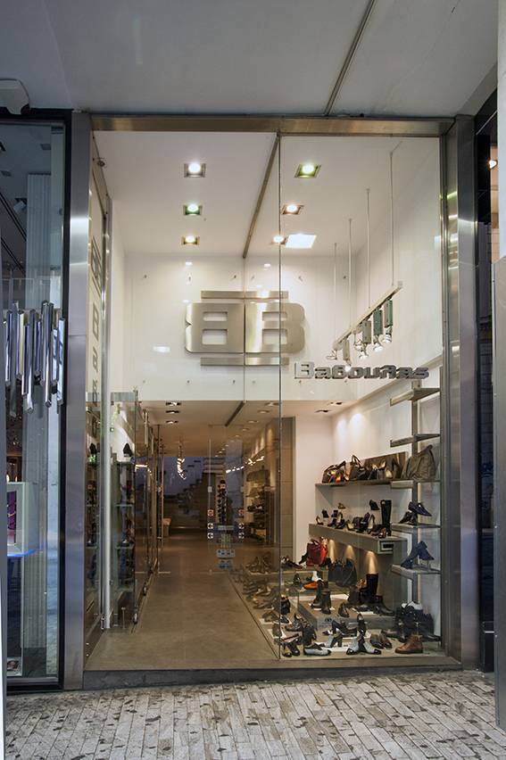 SHOPS