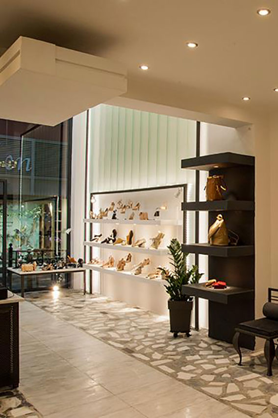 SHOP 11 KYRIAZI G. ΚIFISIA